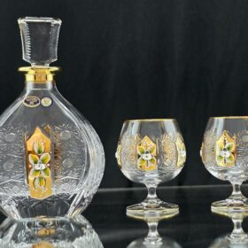 طقم كريستال بوهيمي أصلي 100%، ✨💎🥂 كله شغل حفر، بالدهب مع الورده البارزه